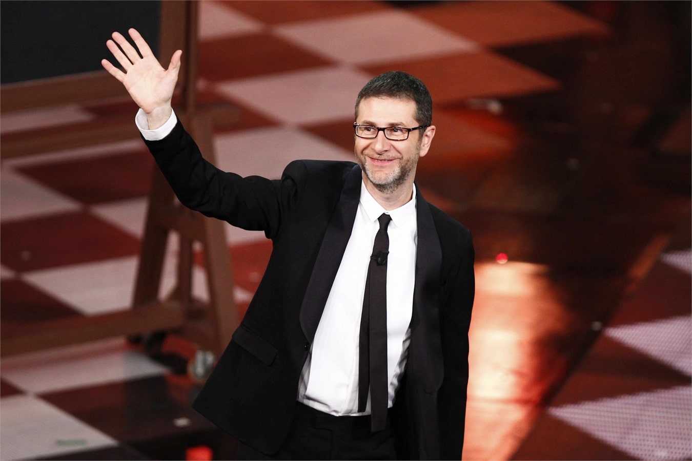 Che batosta! Cala di 9 punti di share l’ascolto della seconda serata del Festival Sono stati 7 milioni 711 mila (33.95%) gli appassionati che hanno seguito su Rai 1 la kermesse. Tutti i dati