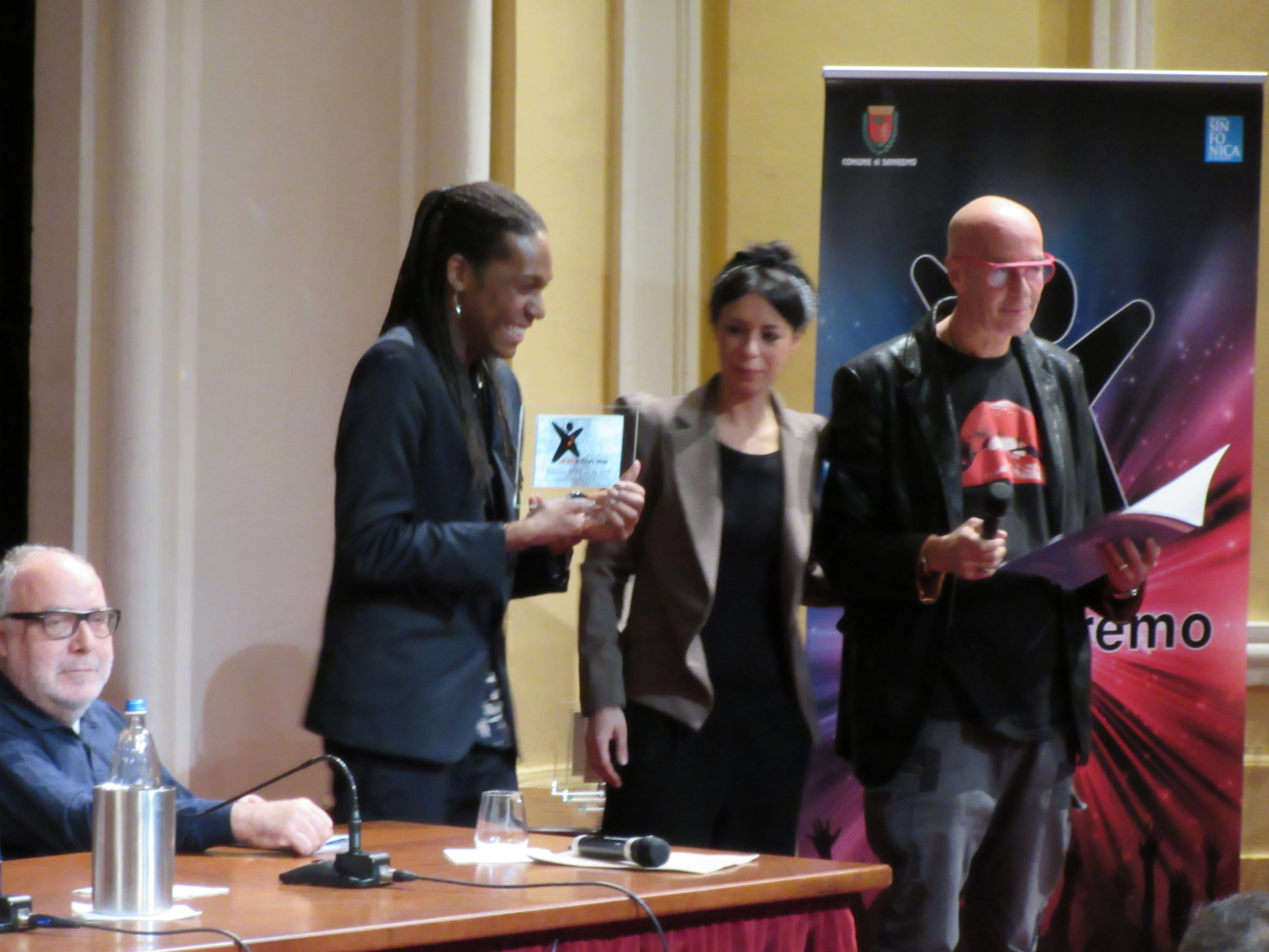 Leonardo Monteiro e Alice Caioli: i giovani in arrivo al Festival da Area Sanremo Leonardo Monteiro ed Alice Caioli sono i due giovani artisti selezionati durante Sarà Sanremo per partecipare nella sezione Nuove Proposte al prossimo Festival della Canzone Italiana: conosicamoli meglio